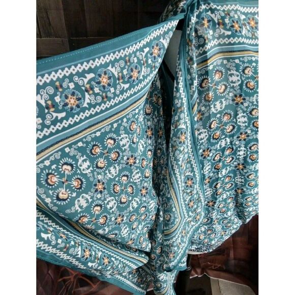 Maxi Studio Blouse Size S Flare Sleeves Lined Elastic Hem Paisley NEW - Picture 6 of 12